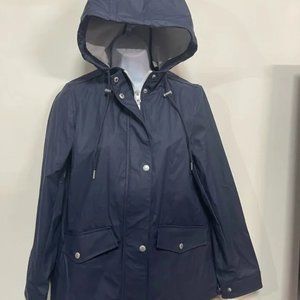 BNWT Levi’s Hoodie Rain coat/Wind breaker S